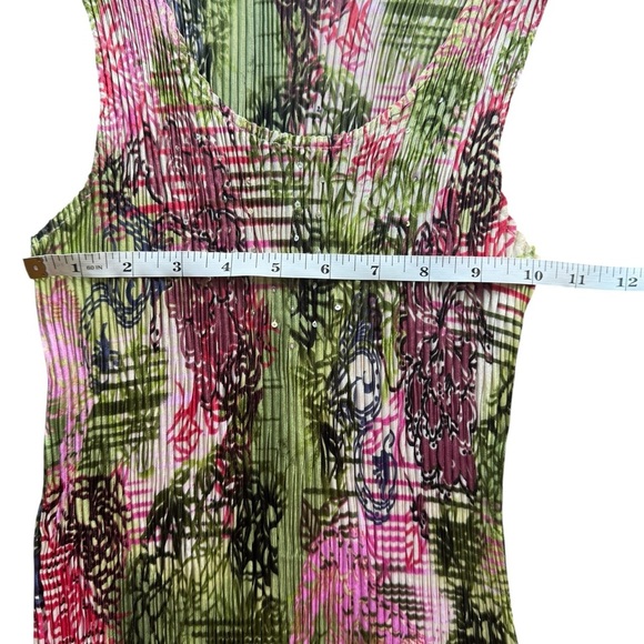 Y2K Patterned Sequin Stretchy Tank size Medium *Runs small - Picture 6 of 8